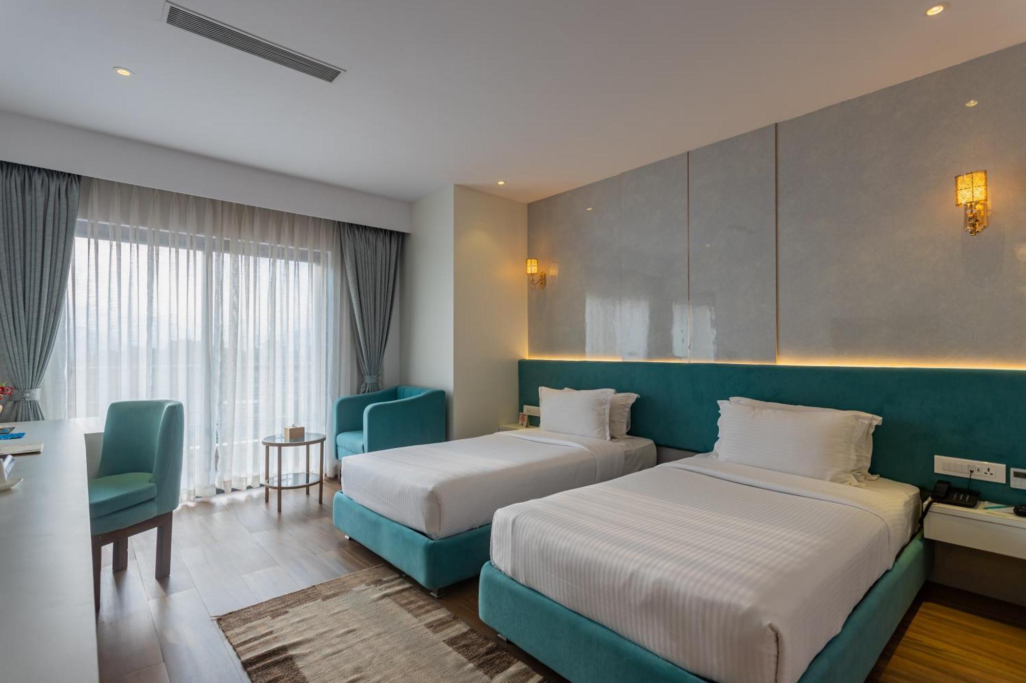 Resort Mount Kailash 4*