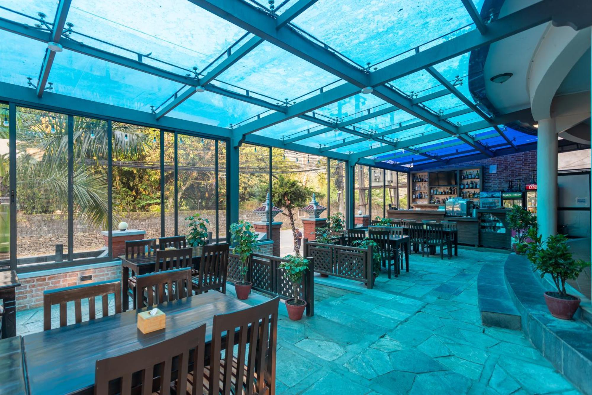 Resort Mount Kailash Pokhara